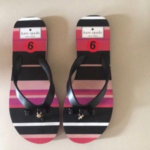 Loving these Kate Spade slides